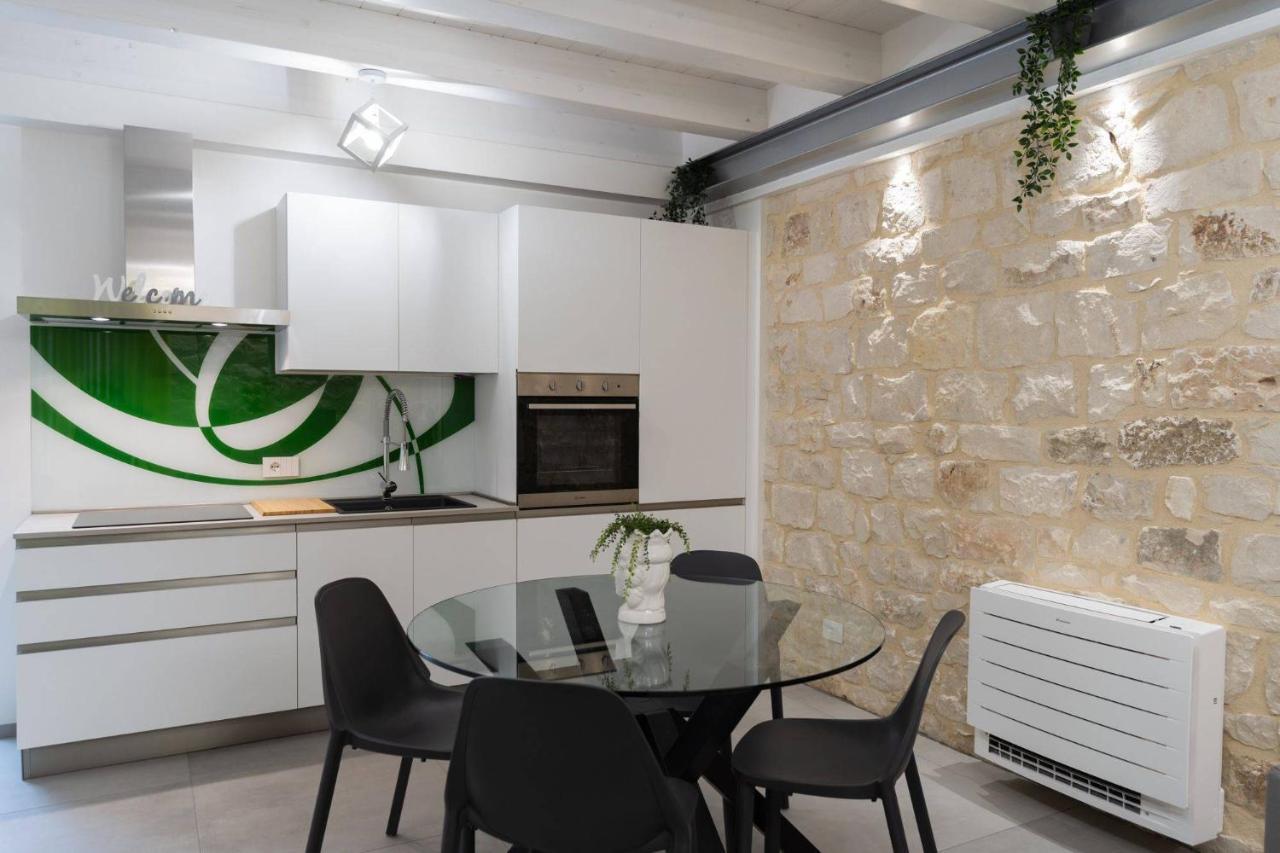 Lovely Modern Apartment Modica Exterior foto